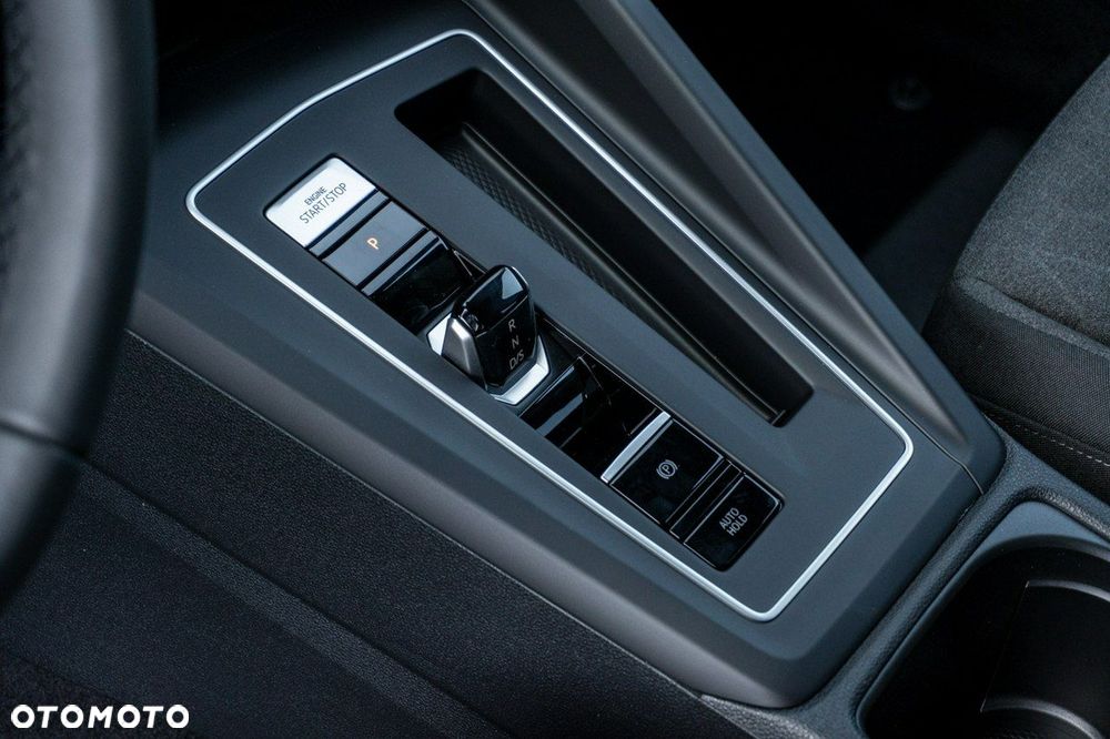 Volkswagen Golf - 19