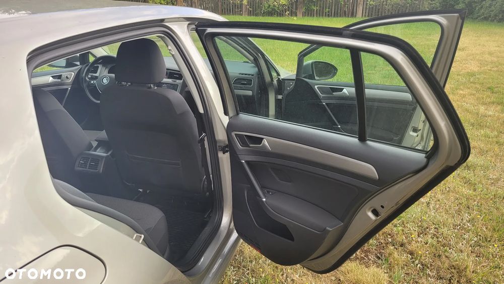 Volkswagen Golf 1.4 TSI BMT Comfortline - 16