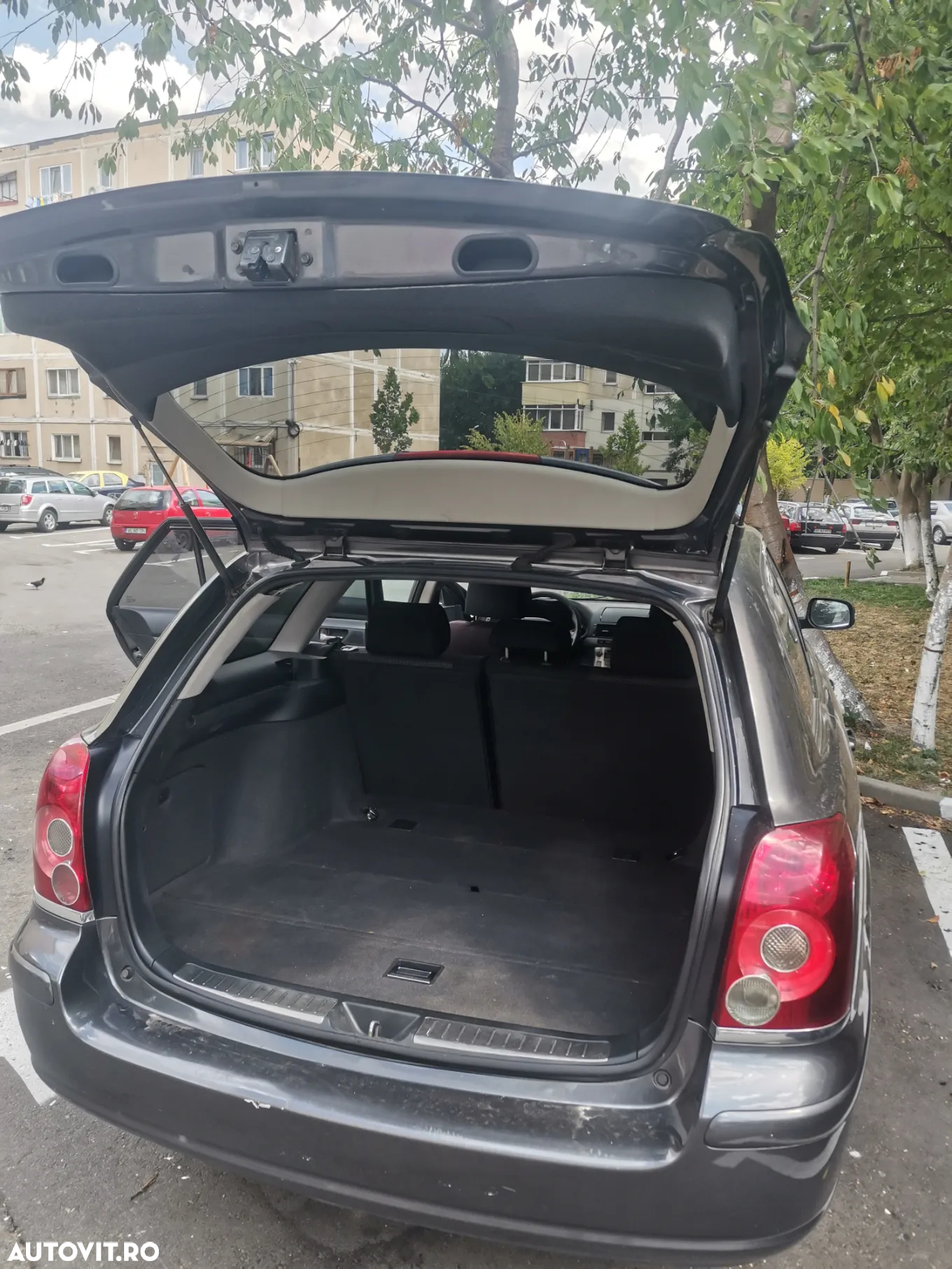 Toyota Avensis 2.2 D-CAT Combi Travel - 7