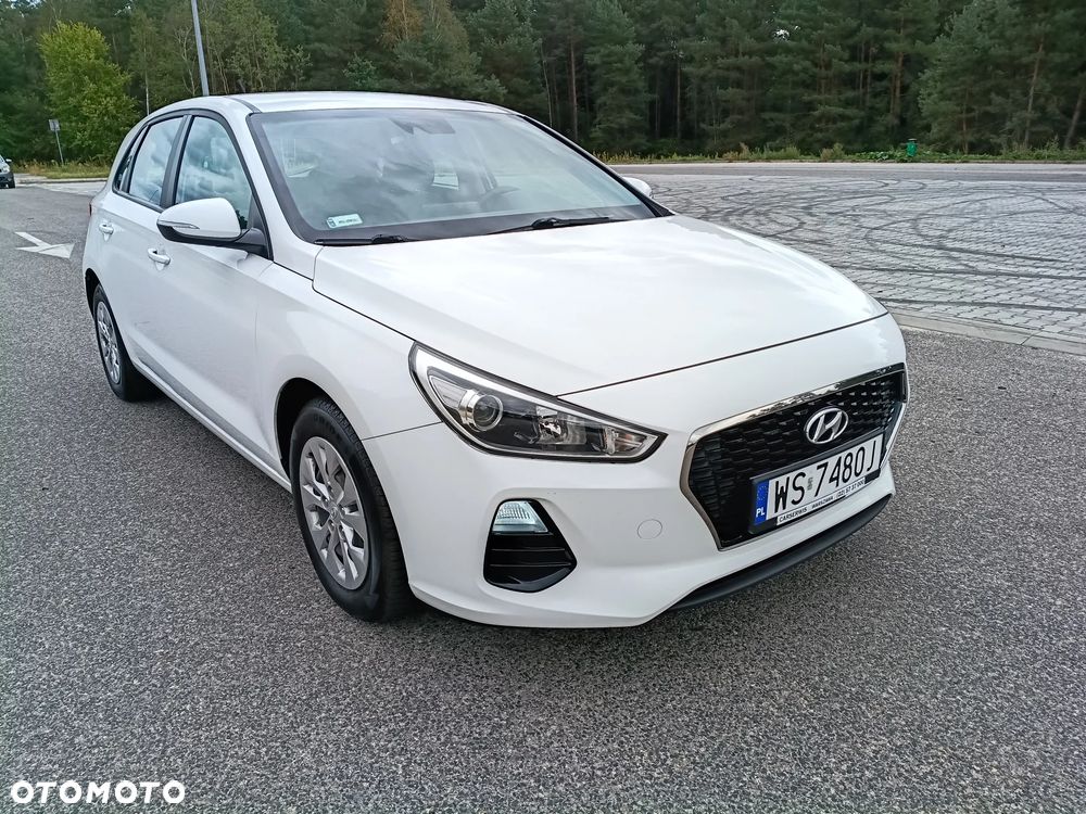 Hyundai i30 1.4 Classic + - 11
