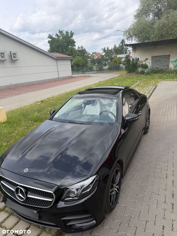 Mercedes-Benz Klasa E 300 9G-TRONIC - 6