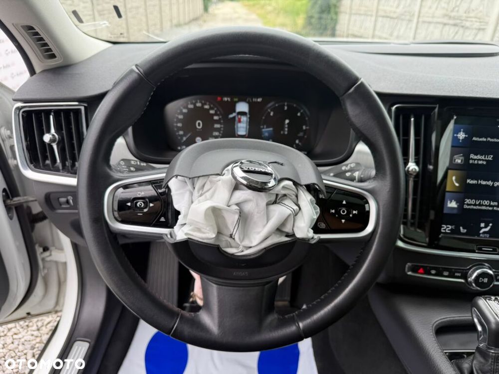 Volvo V90 D4 Geartronic Momentum - 8