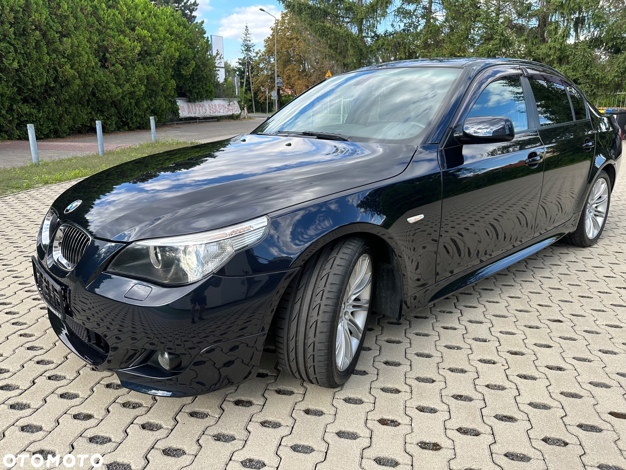 BMW Seria 5 530i - 7