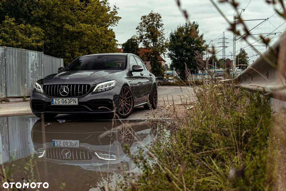 Mercedes-Benz Klasa C AMG 63 AMG Speedshift MCT 9G - 18