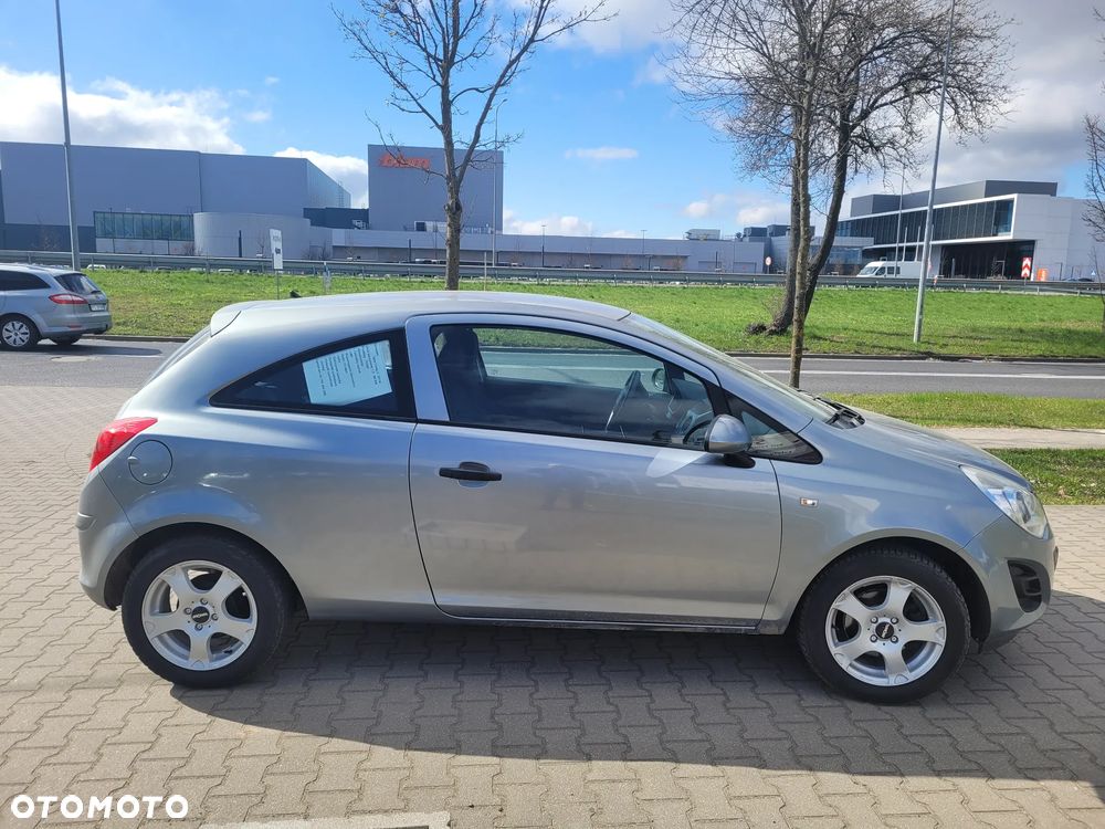 Opel Corsa 1.2 Edition - 2
