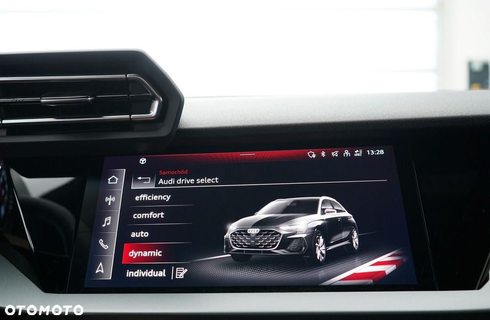 Audi A3 Sportback - 32