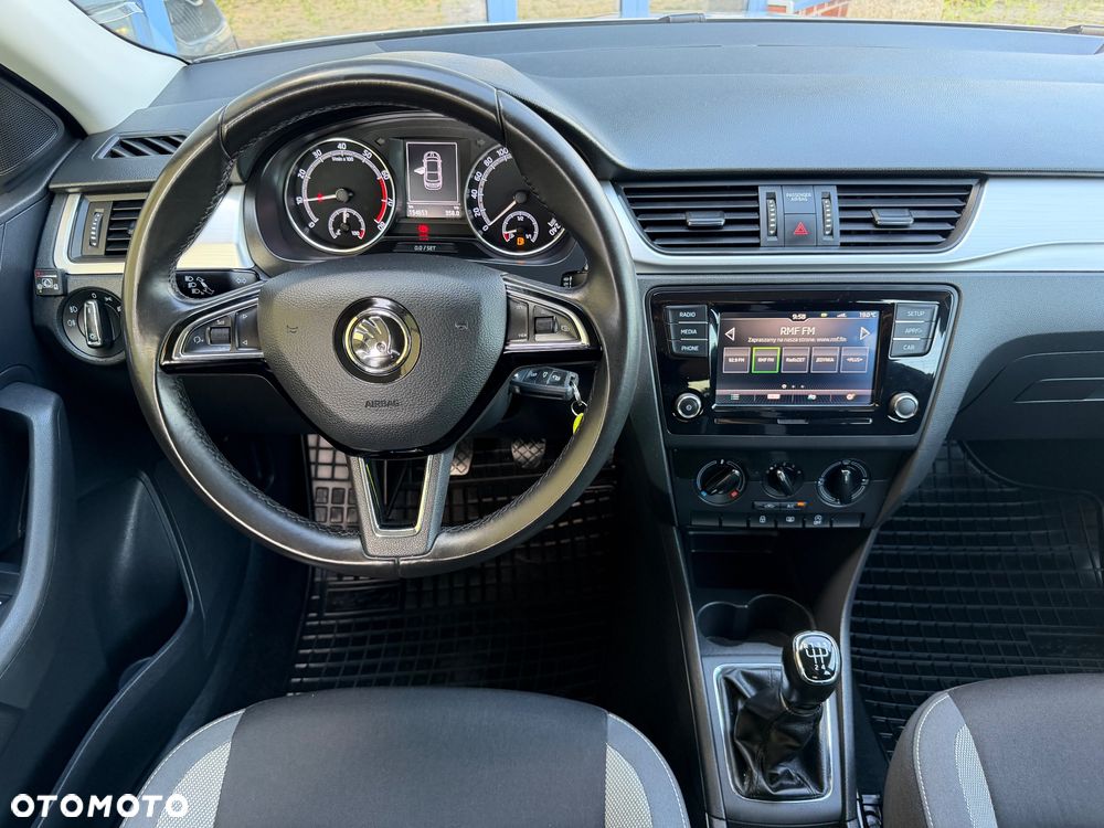Skoda RAPID 1.0 TSI Ambition - 19