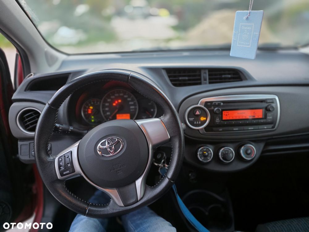 Toyota Yaris 1.0 Luna - 13