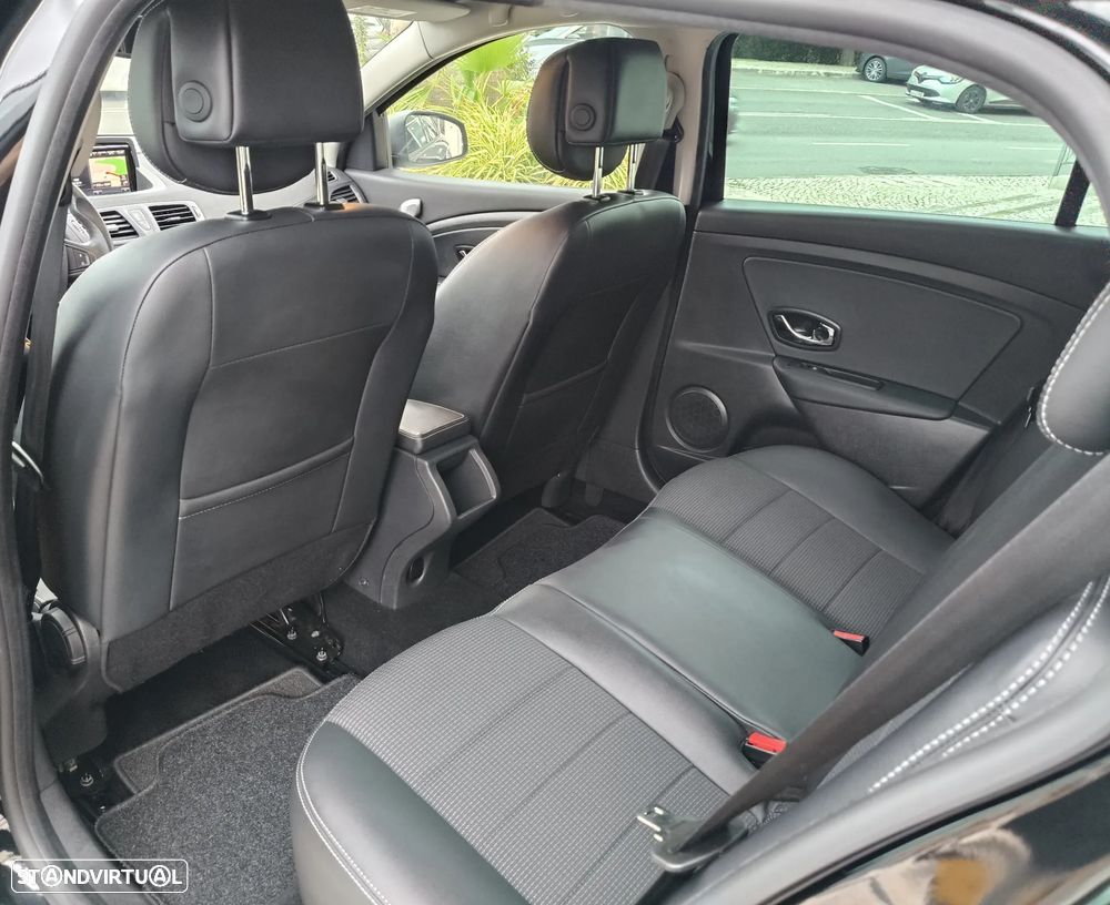 Renault Mégane Sport Tourer 1.5 dCi GT Line SS - 22