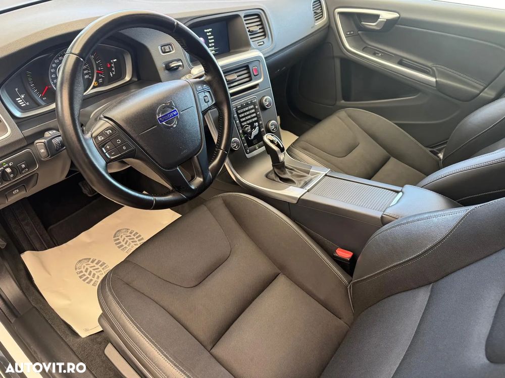 Volvo V60 D3 Geartronic Linje Business - 8