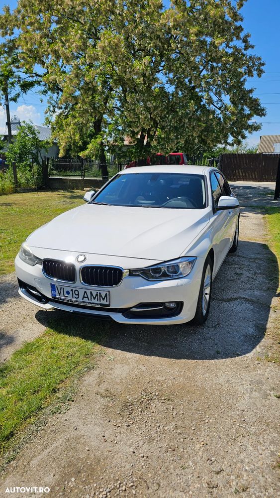 BMW Seria 3 320d Aut. Sport Line - 5