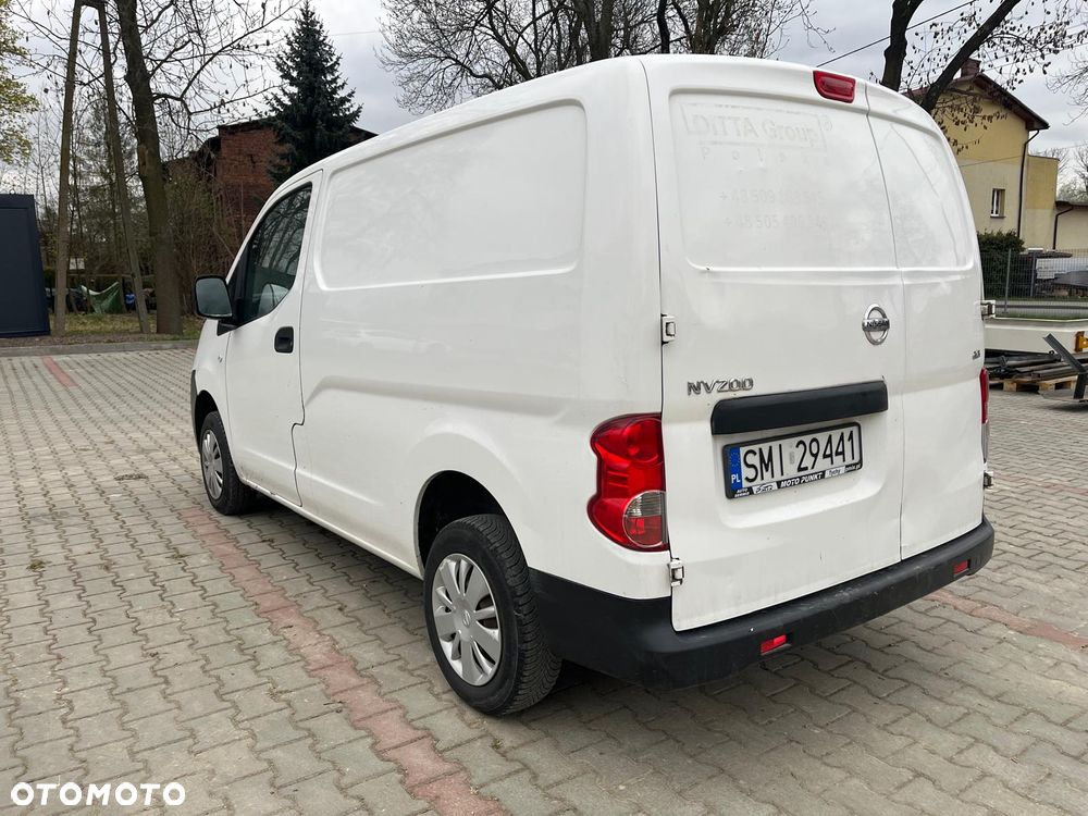 Nissan NV200 - 4