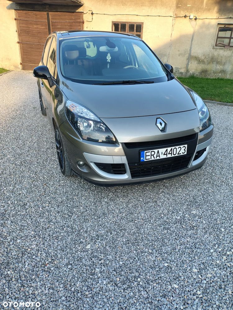 Renault Scenic dCi 130 FAP Bose Edition - 9
