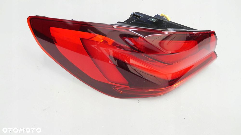 bmw f40 lampa lewy tył lewa tylna w błotnik 7450643 - 2