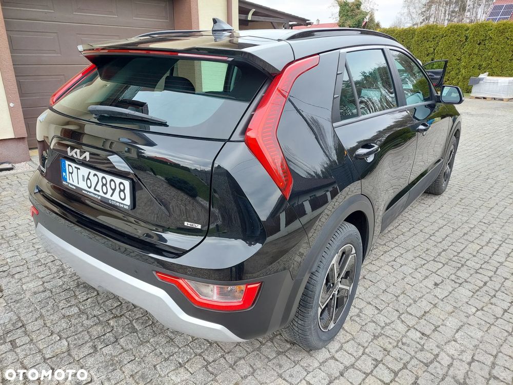 Kia Niro 1.6 GDI Hybrid M - 16
