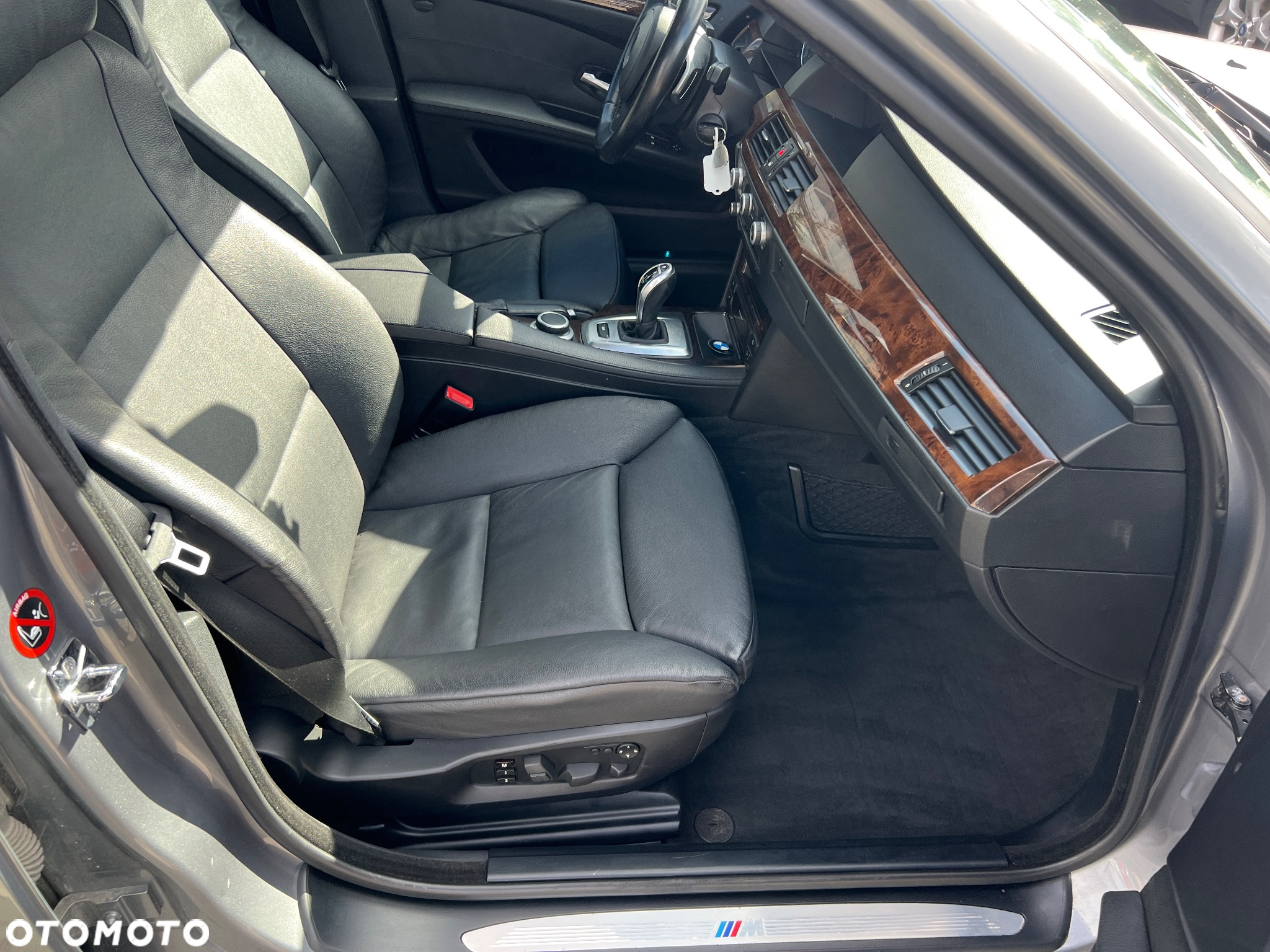 BMW Seria 5 - 12