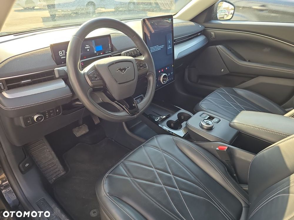 Ford Mustang Mach-E 98kWh RWD - 17