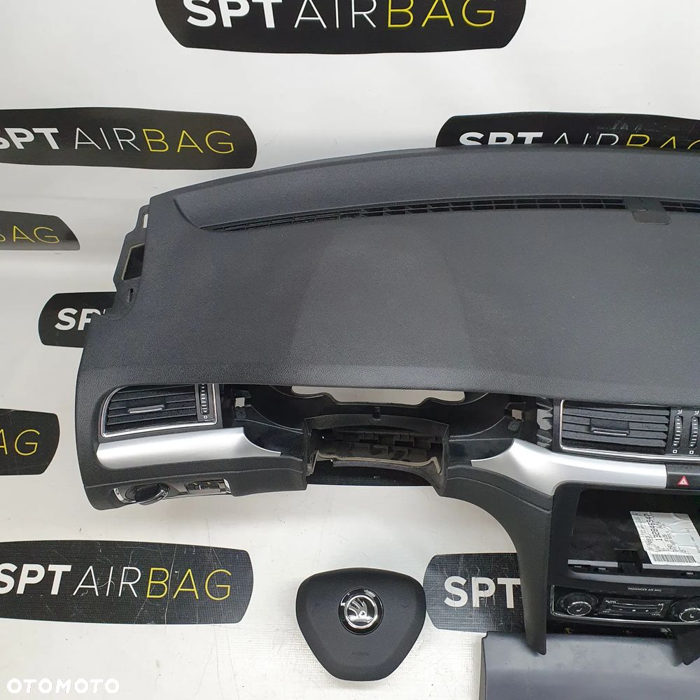 SKODA SUPERB 2 II LIFT DESKA ROZDZIELCZA KONSOLA KOKPIT PULPIT PODUSZKI AIRBAG AIR BAG PASY KIT SET - 2