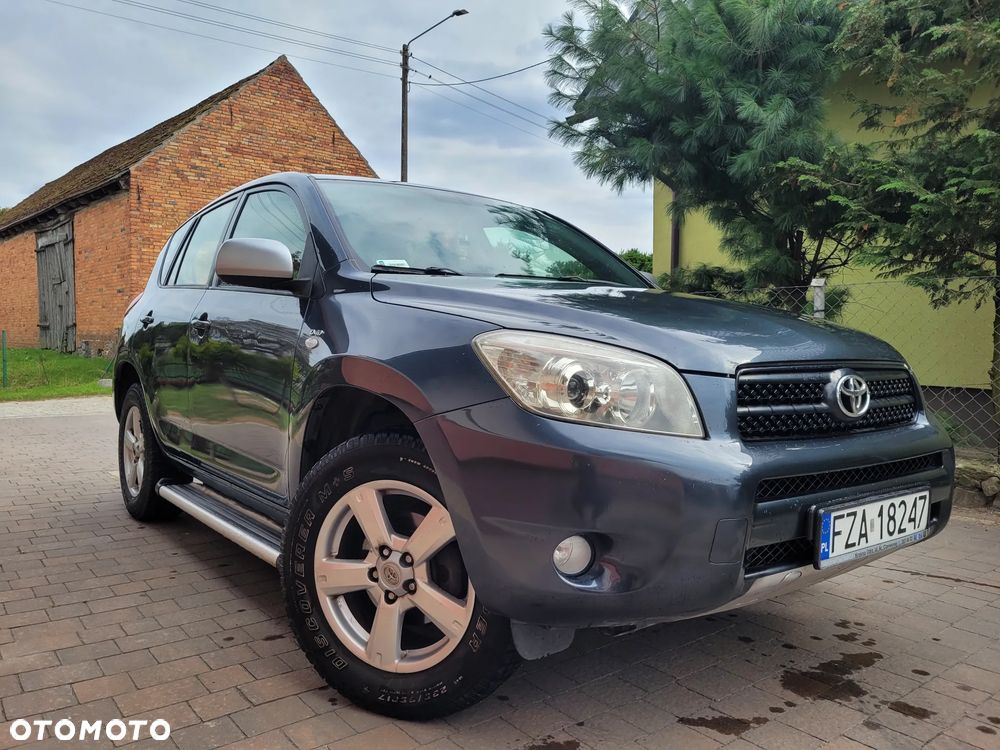 Toyota RAV4 2.2 D-4D 4x4 - 8