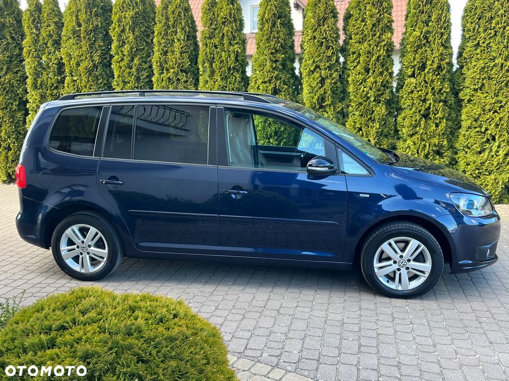 Volkswagen Touran - 6