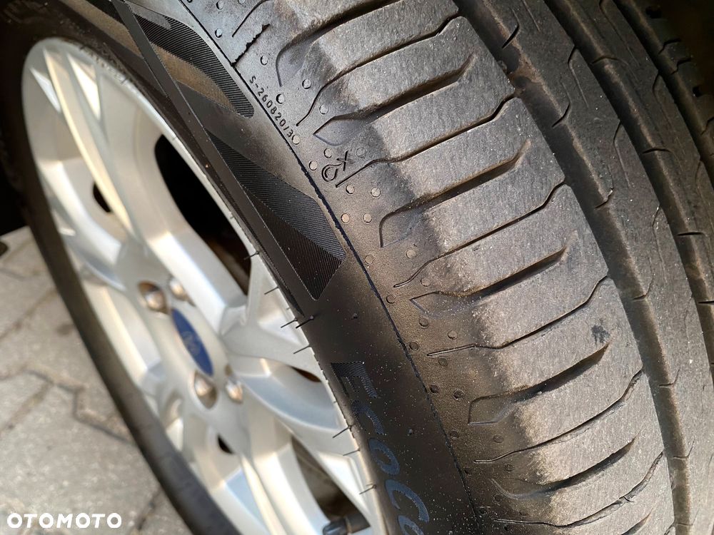 Ford B-MAX - 27