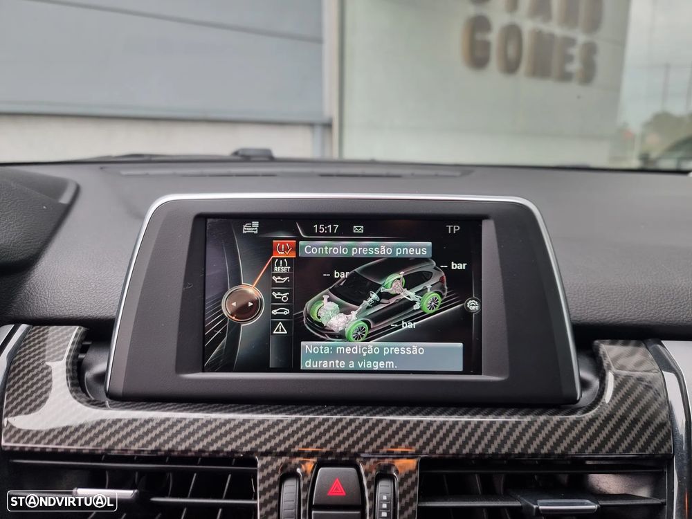 BMW 218 Active Tourer d Auto - 11