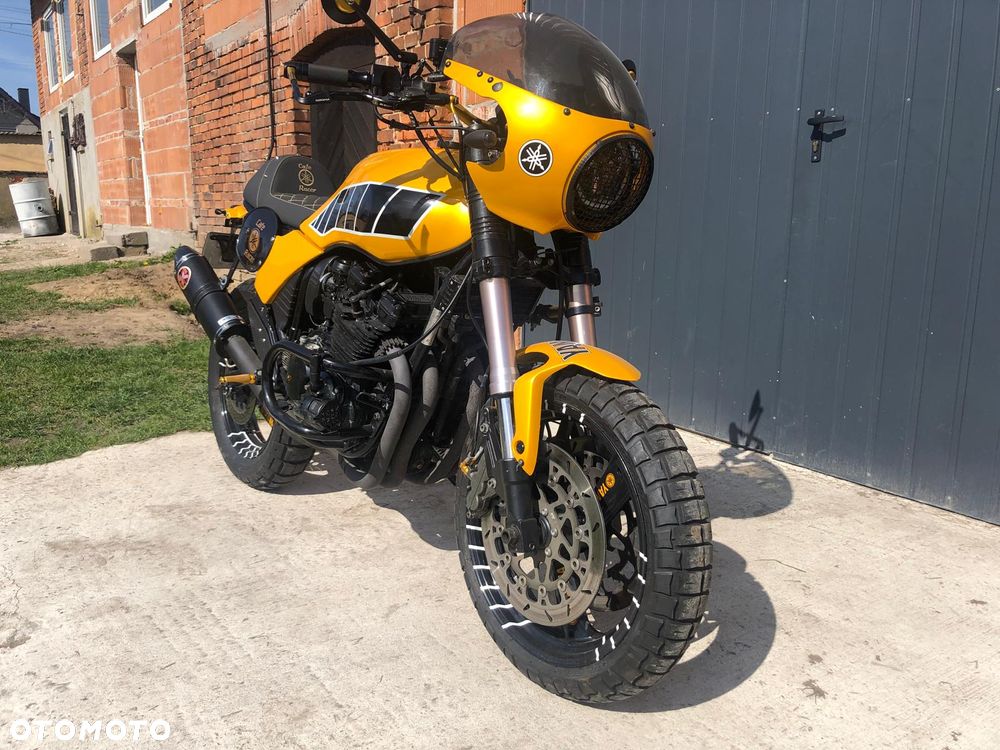Yamaha XJ - 9