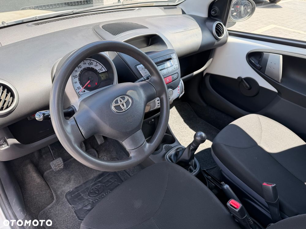 Toyota Aygo 1.0 VVT-i - 11