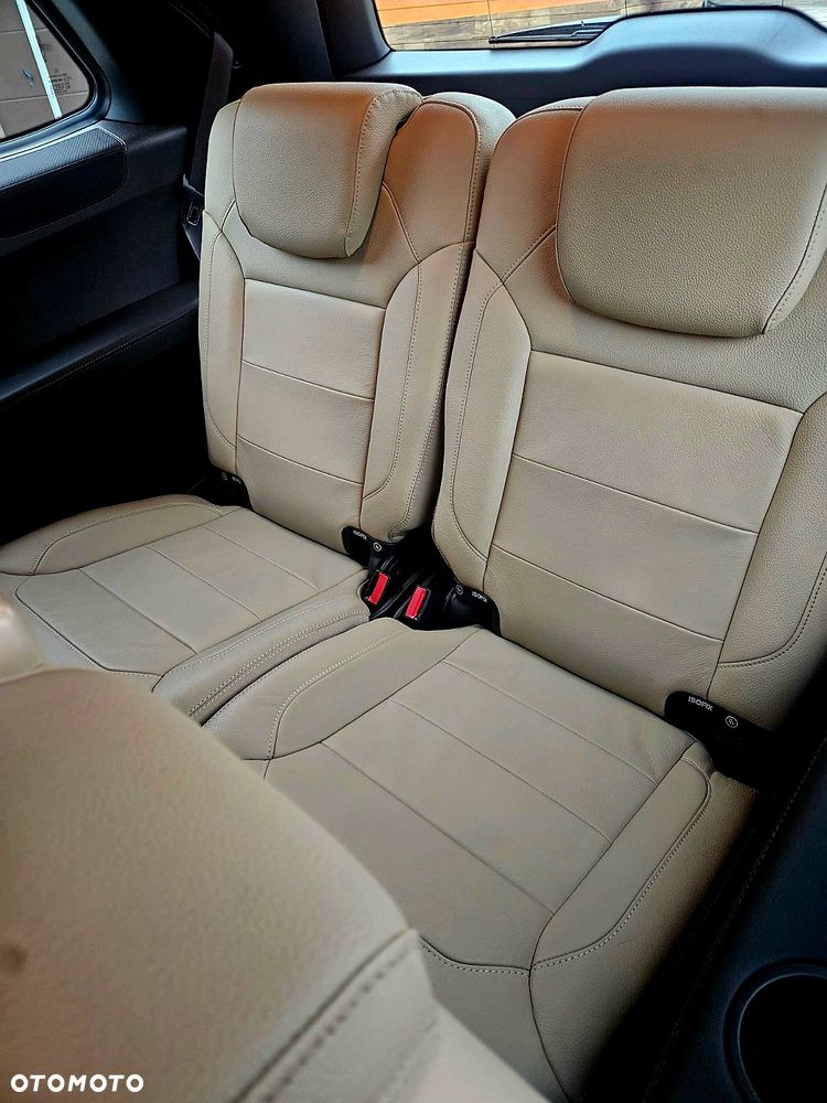 Mercedes-Benz GLS - 14