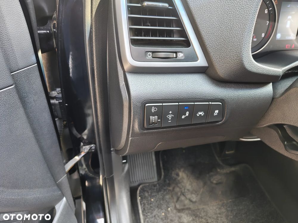 Hyundai Tucson 1.6 T-GDI Comfort 4WD - 10
