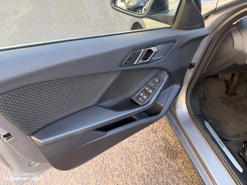 BMW 116 i Aut. Advantage - 9