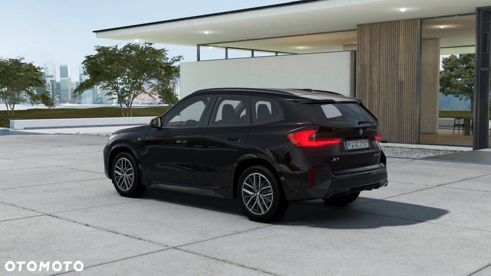 BMW X1 sDrive18i - 3