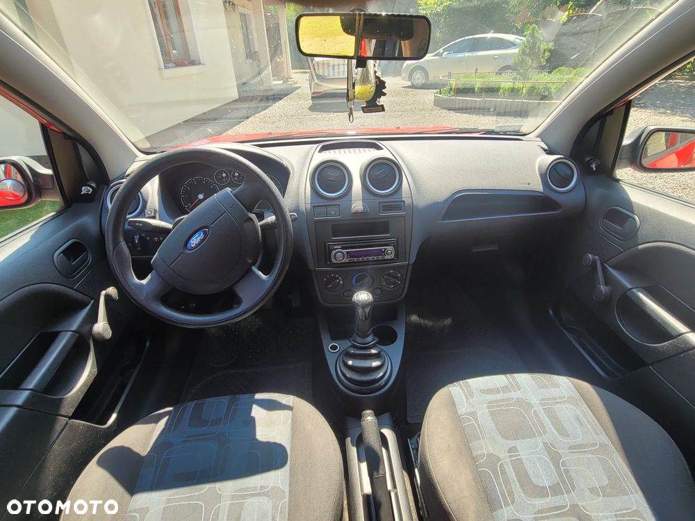 Ford Fiesta 1.3 - 9