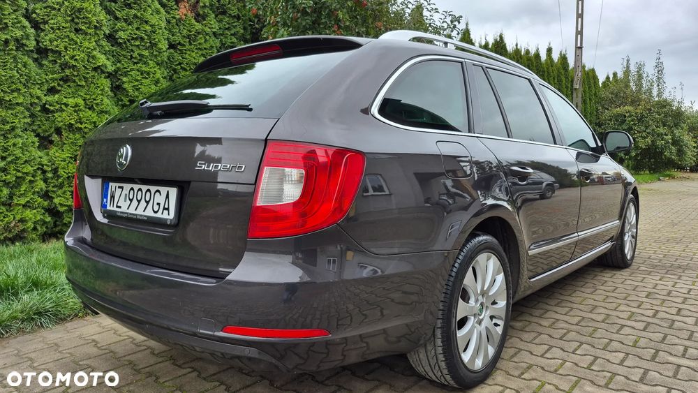 Skoda Superb 2.0 TDI L&K DSG - 6