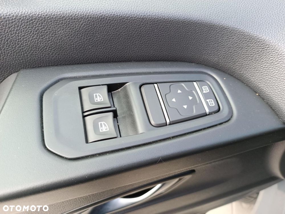 Renault trafic - 10