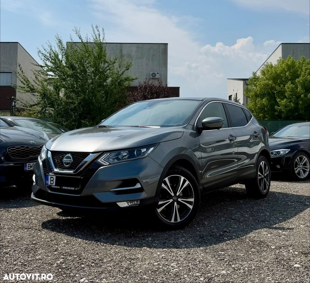 Nissan Qashqai - 2