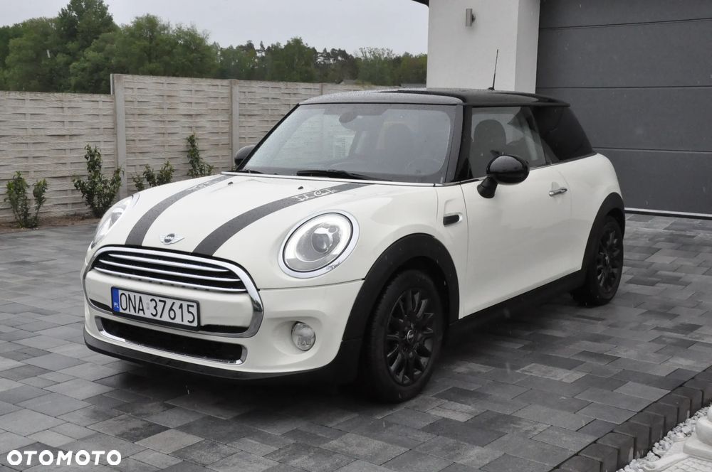 MINI Cooper John Works Trim - 6