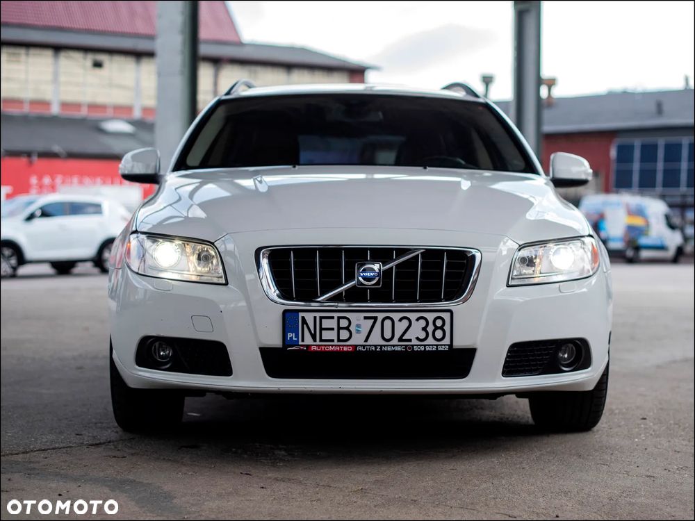 Volvo V70 - 3