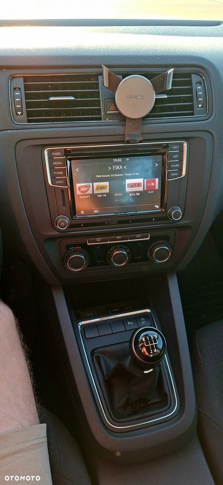 Volkswagen Jetta 2.0 TDI DPF BMT Comfortline - 13