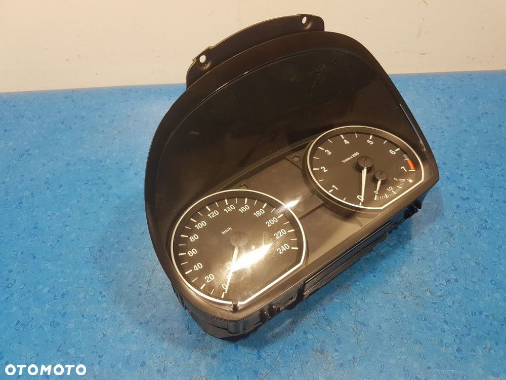 BMW E81 LIFT 2.0 16V N43  LICZNIK 9220941-01 - 2