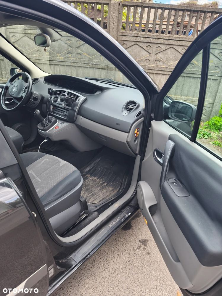 Renault Scenic 1.6 Confort Authentique - 8