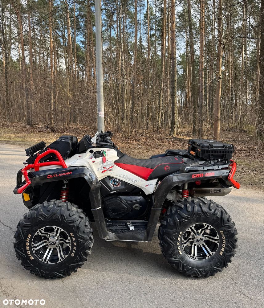 Can-Am Outlander - 2