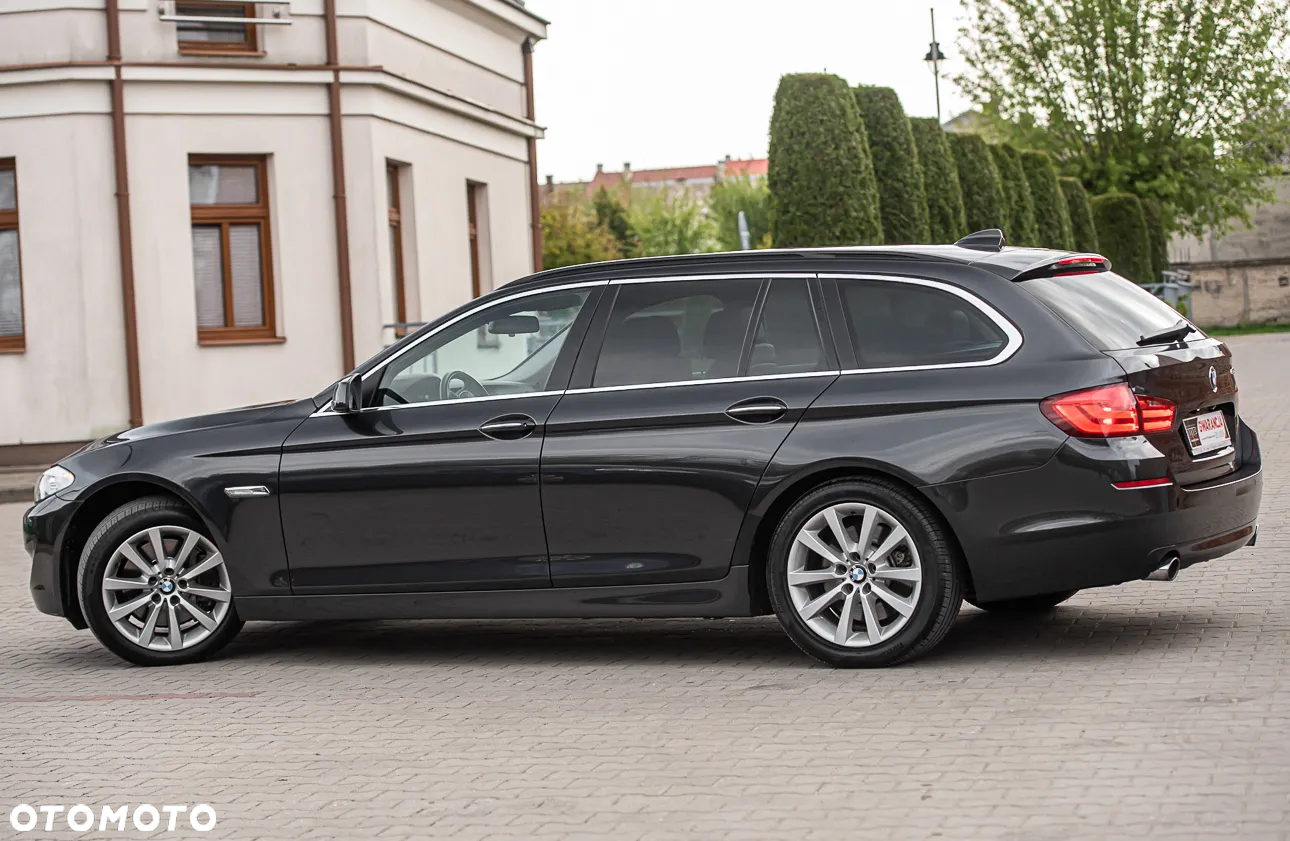 BMW Seria 5 535d Luxury Line - 10
