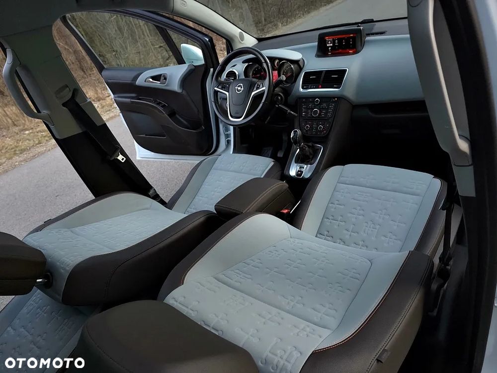 Opel Meriva 1.4 T Cosmo - 37