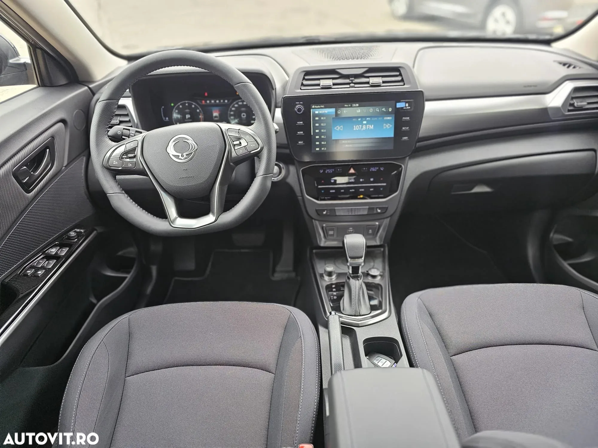 SsangYong Tivoli - 10