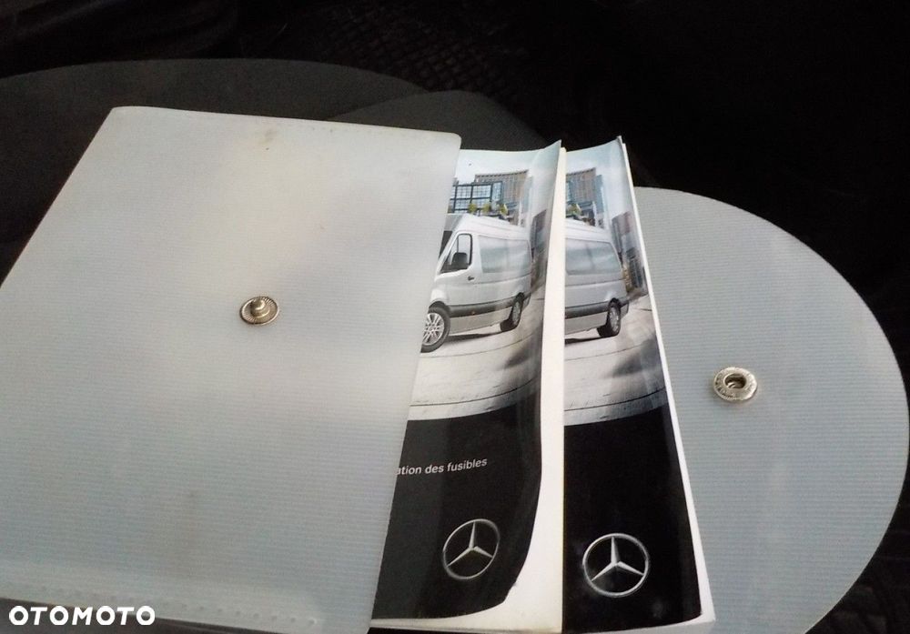 Mercedes-Benz Sprinter - 31
