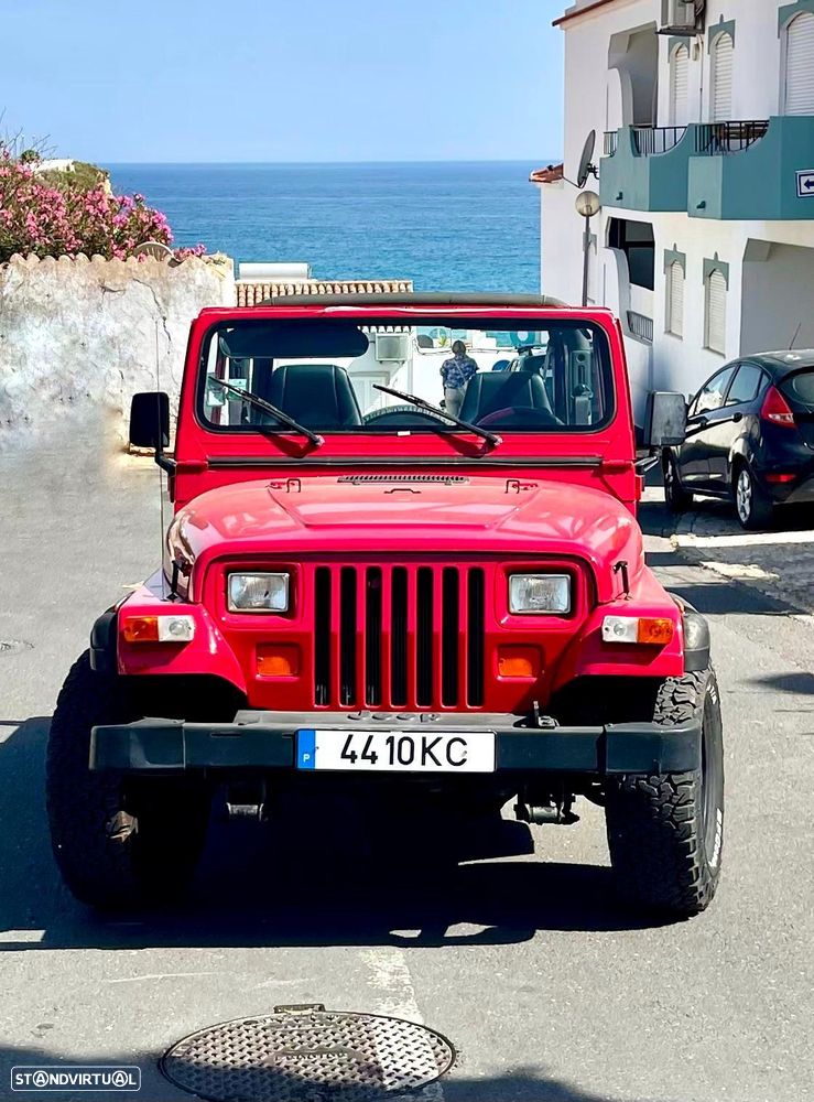 Jeep Wrangler - 4