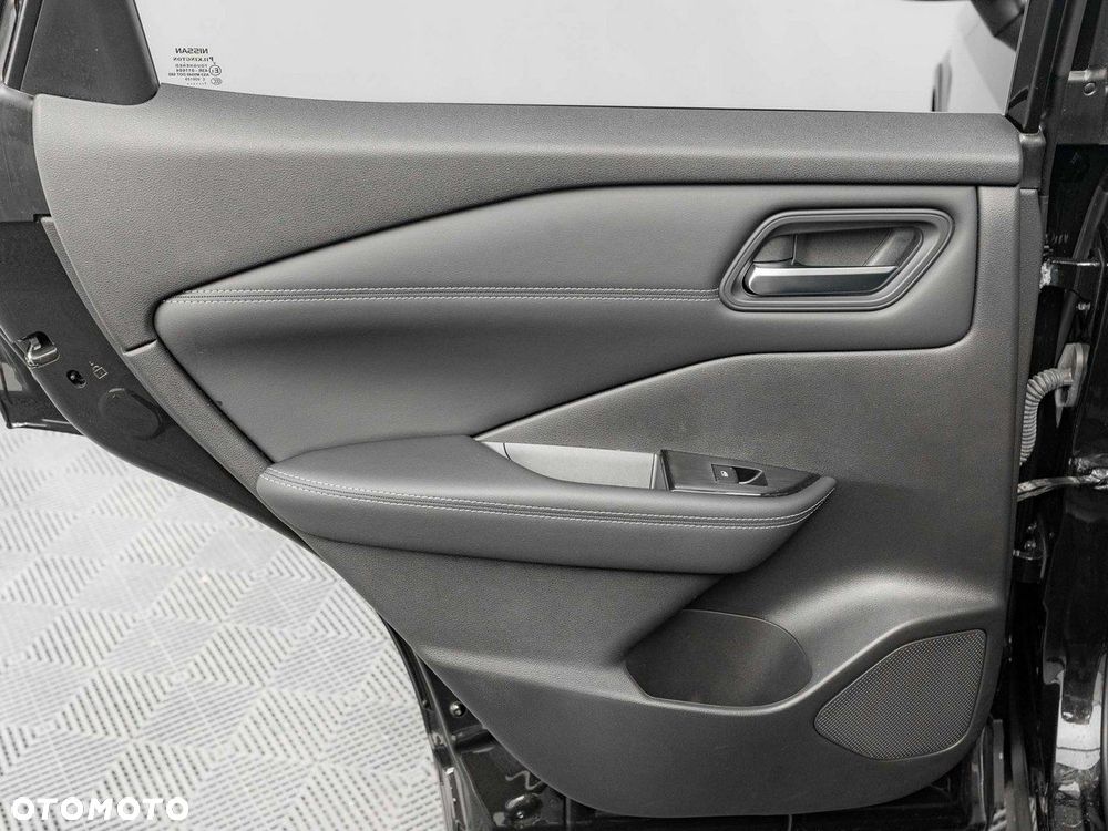 Nissan Qashqai 1.3 DIG-T MHEV N-Connecta - 29