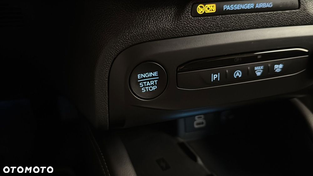 Ford Focus 1.0 EcoBoost mHEV Titanium X - 29