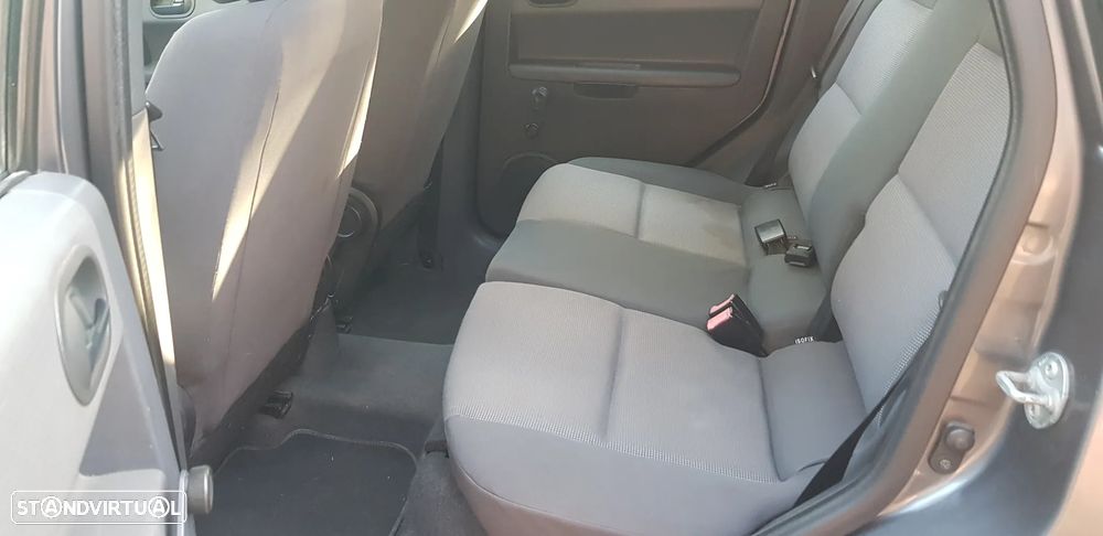 Mitsubishi Colt 1.1 Invite - 5